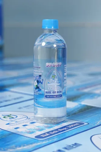 Phân Biệt Nước Tinh Khiết Thông Thường Và Nước Ion Kiềm Thái Dương: Đâu Là Sự Khác Biệt?
